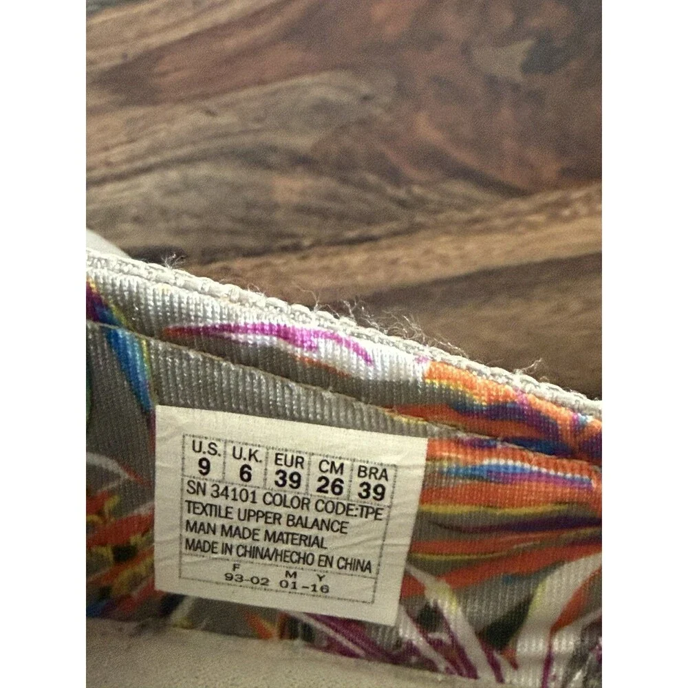 Skechers BOBS Shoes Womens 9 Slip On Loafer Espadrille memory foam beige Fabric